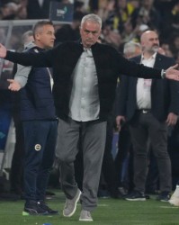 穆里尼奥：下赛季会为欧冠冠军而战，是否留队我说了不算