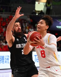 新葡京-赵睿：提升进攻多样性以应对针对性防守策略