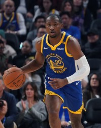 美记：热火对引进库明加持谨慎态度，德罗赞、科林斯都在球队的考虑范围内