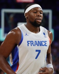 新葡京-文班&amp;戈贝尔缺阵！法国欧锦赛名单：亚布塞莱&amp;萨尔&amp;里萨谢领衔