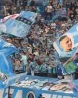 记者：城市集团高层现场观看深圳新鹏城 专业球场氛围让他们满意